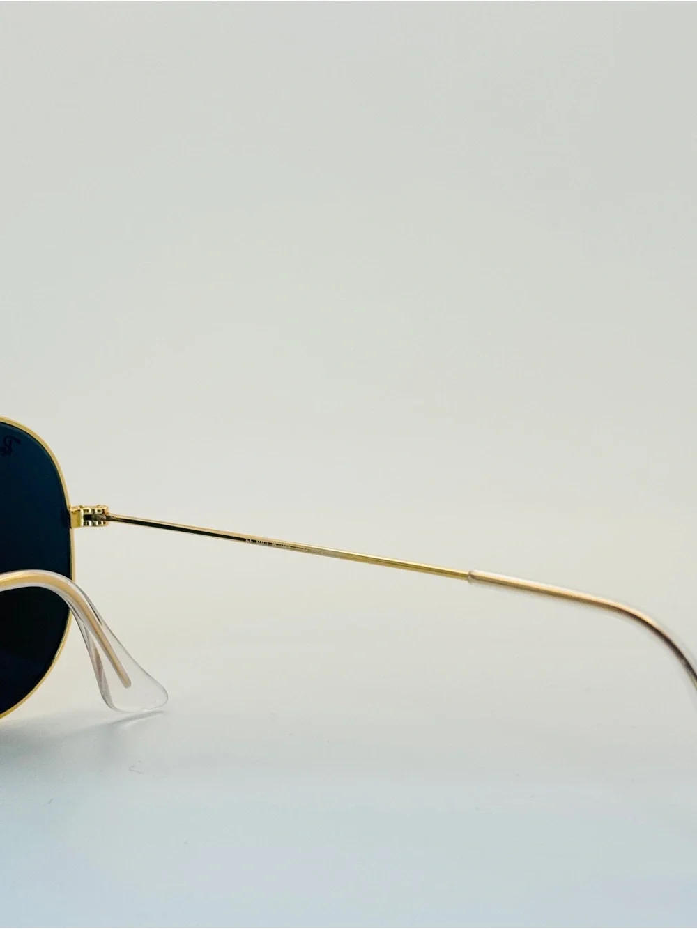 Ray-Ban RB3025